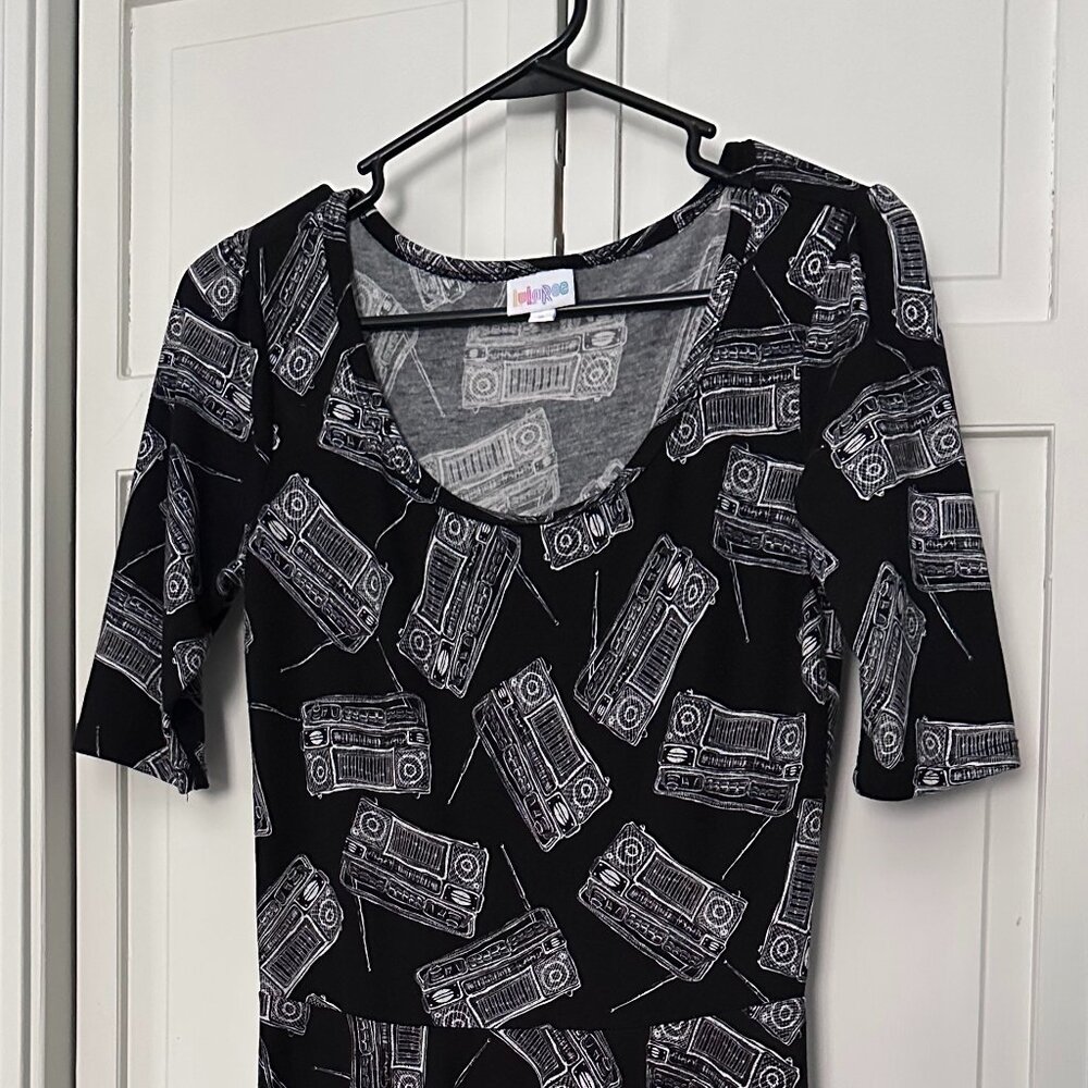 Boombox radio Lularoe Nicole dress S